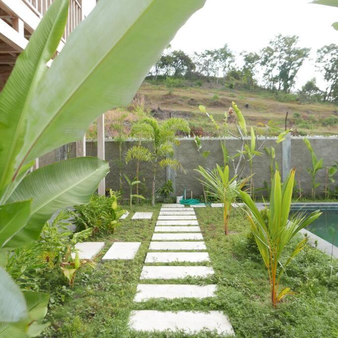 Silir Villa "Your Cozy Home" ماتارام المظهر الخارجي الصورة
